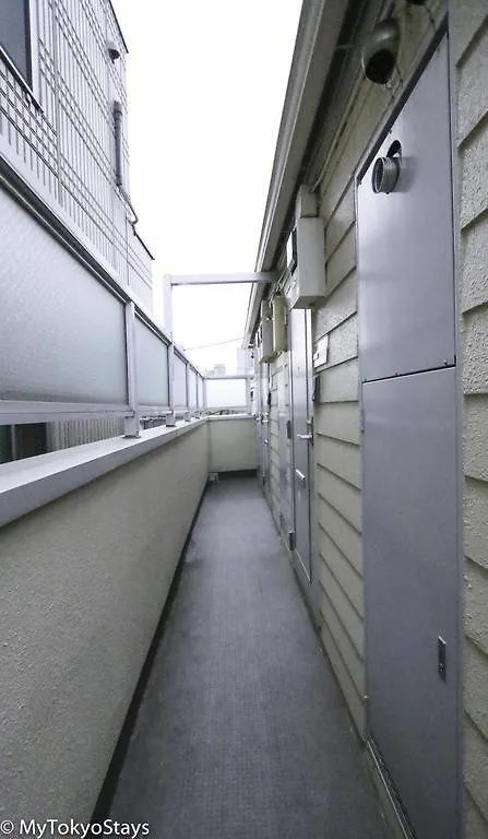 Holiday home Budget Price, Monthly Stays Ok, Studio Apt Easy Access Shibuya & Shinjuku With Wifi & Tv C38 Tokyo Japan
